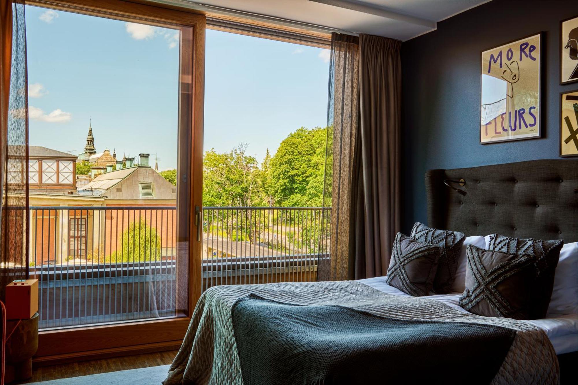 Superior Room French Balcony View