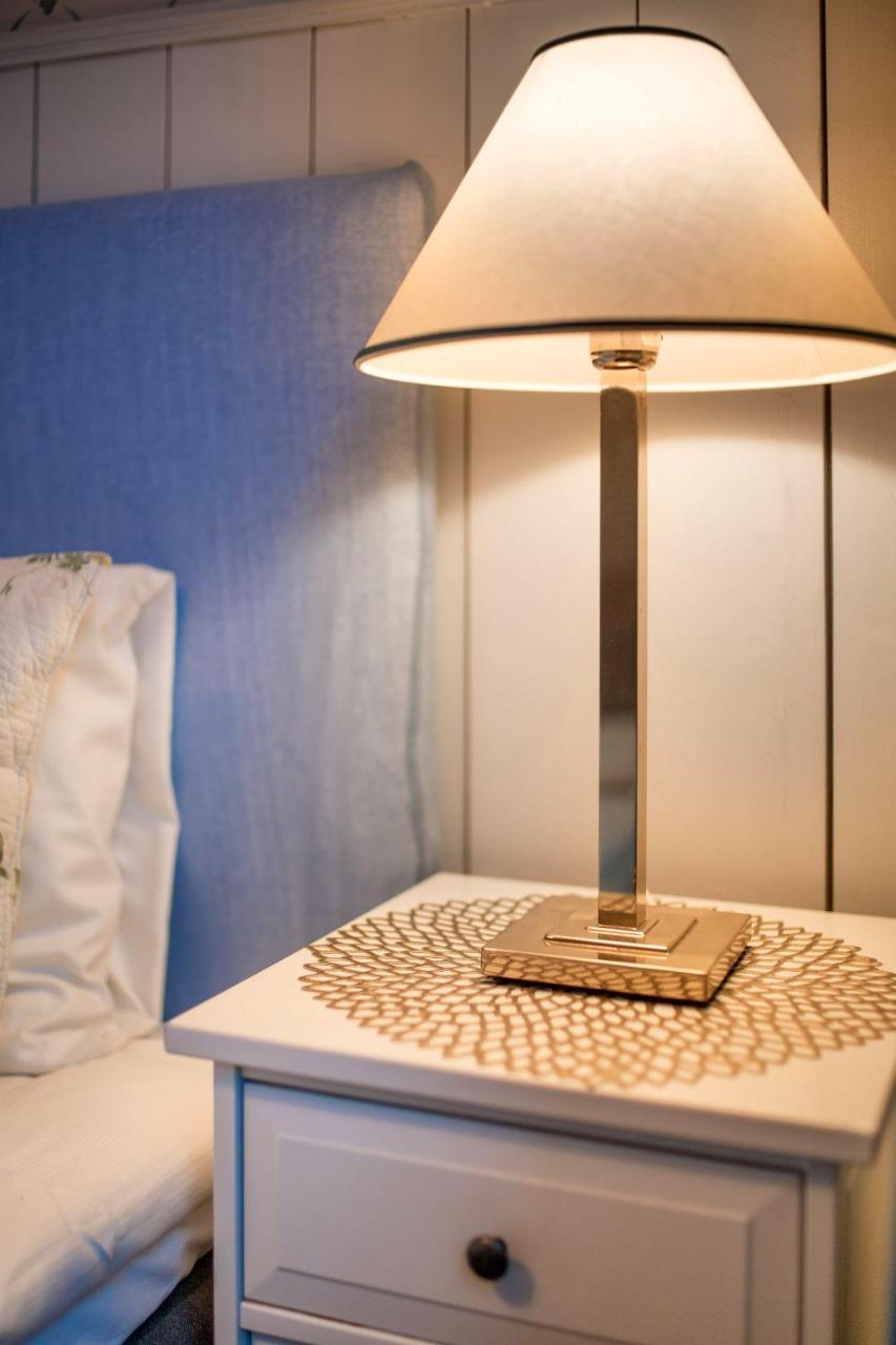 Zweibettzimmer mit eigenem Bad
