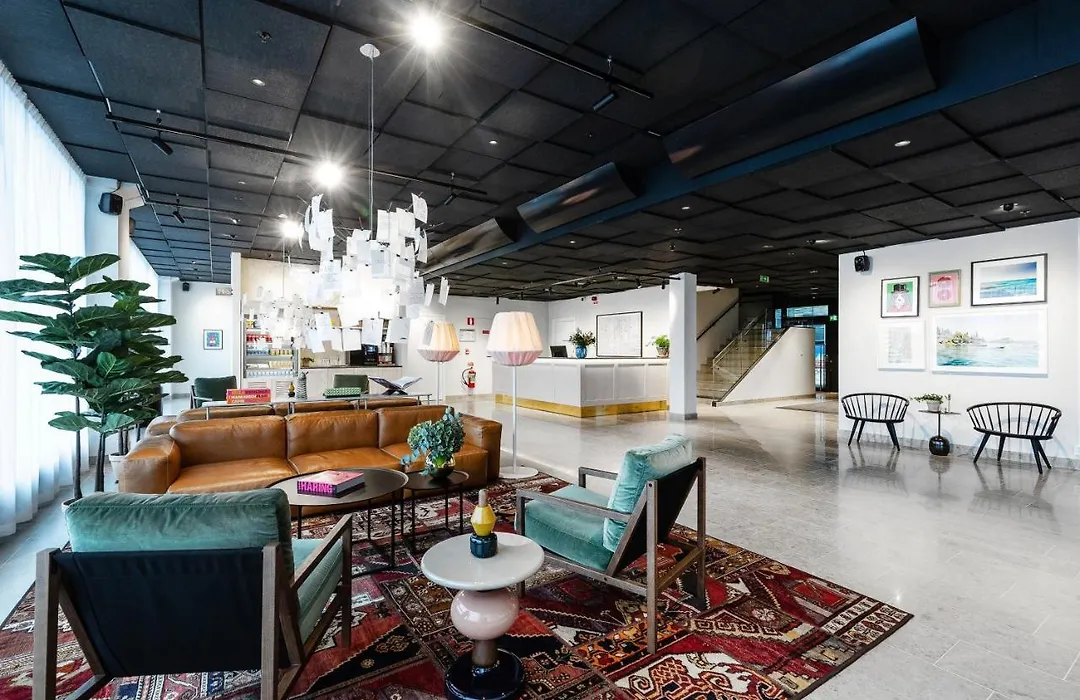 Biz Apartment Bromma-1