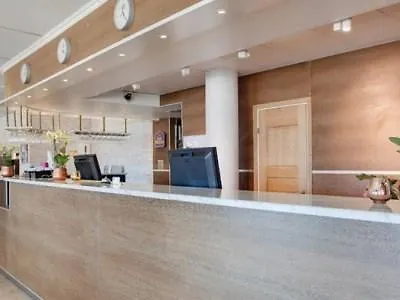 Best Western Capital Hotel-1