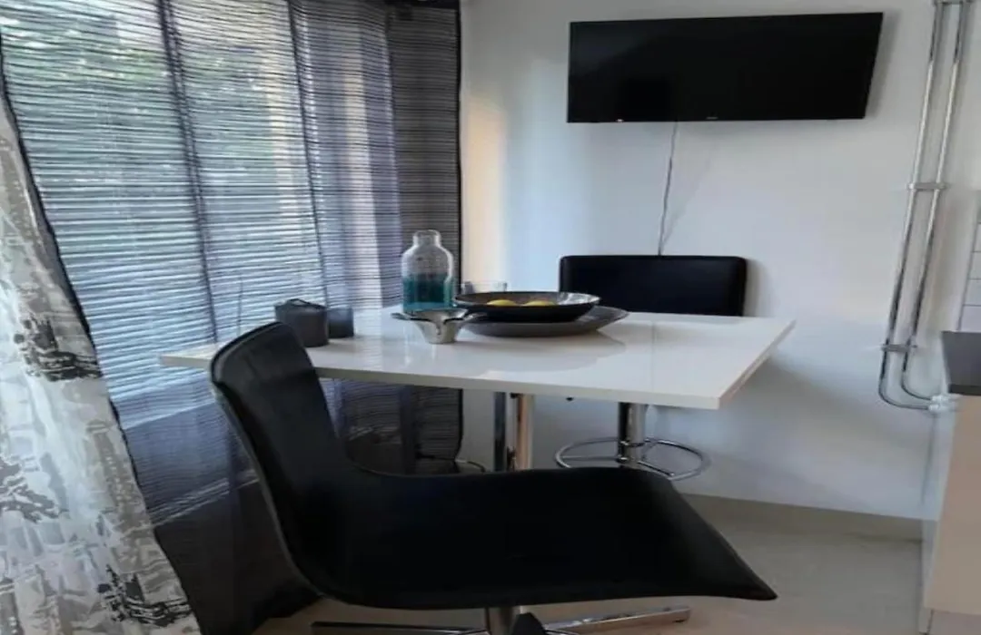 Casa South-1