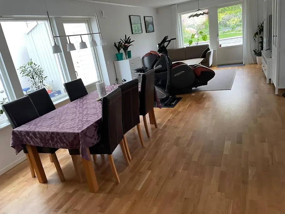 Nice New Villa-1