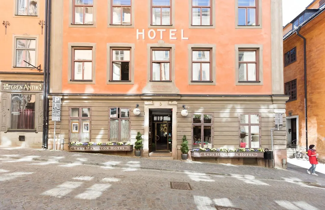 Lady Hamilton Hotel-1