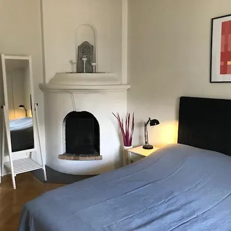 Cosy & Light 2 Bedroom Apartment In Sofo, 60Sqm-3