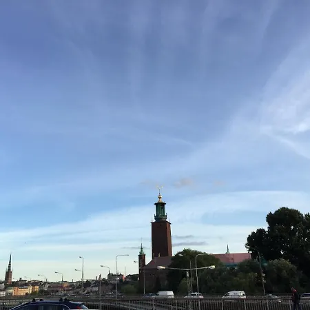Northern Stockholm City Homestay-3