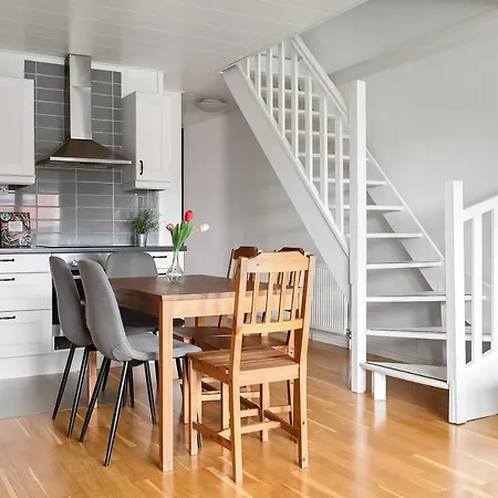 Sparkling Modern House In Kista - Close To City-2