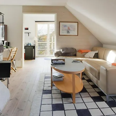 Pink House Room#2 Stockholm-2