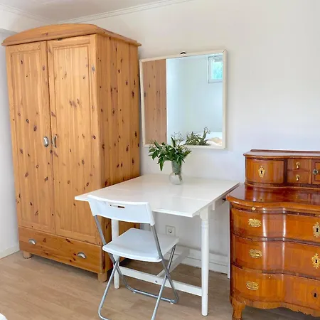 Tallkrogen Romantic House - Upper Or Lower Apartment-3