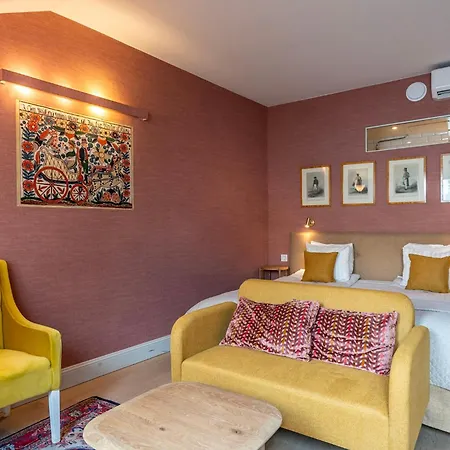 Lady Hamilton Hotel-2