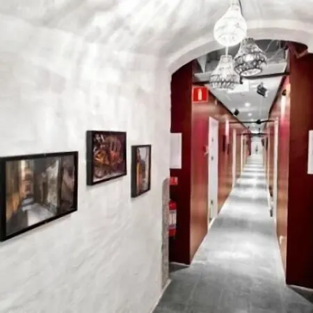 Ramilton Old Town Hostel-2