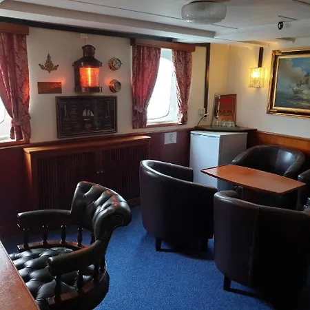 M/S Birger Jarl - Hotel & Hostel-2