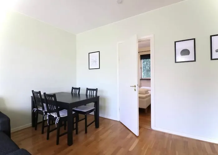 Trivsamma Lagenheter Med Fri Parkering Apartamento Estocolmo admite animales